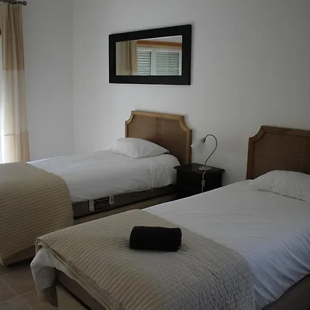 Апартаменты Silver Coast Holidays *