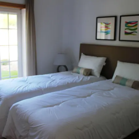 Silver Coast Holidays Обидуш